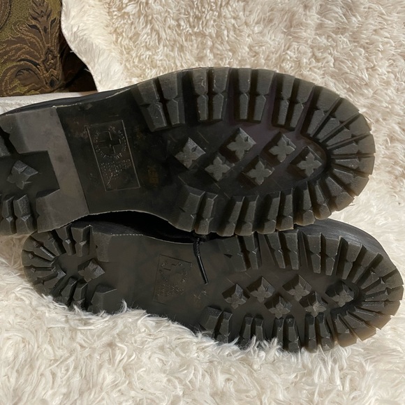 Dr. Martens Jadon Boots - Picture 4 of 5